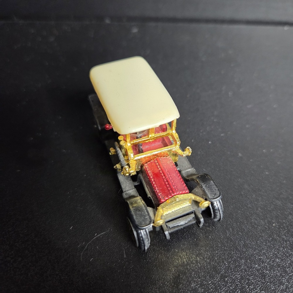 Vintage Matchbox Models of Yesteryear No.302 Veteran Car Made in Macau